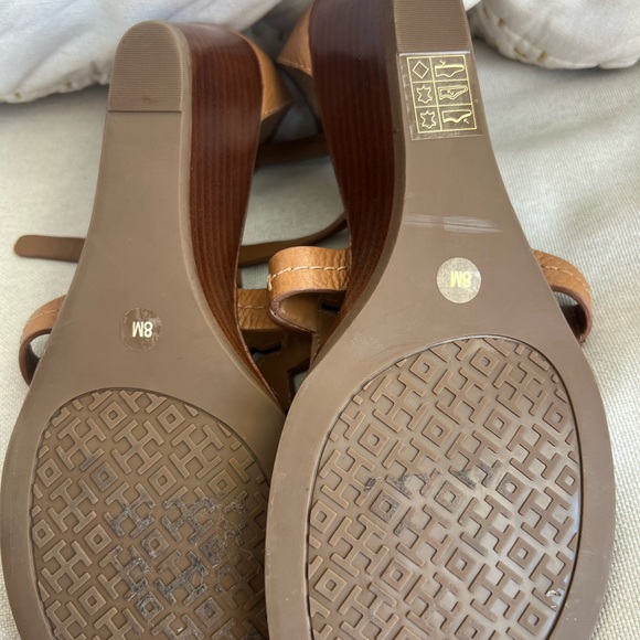 Tory Burch chandler wedge sandal - Picture 4 of 10